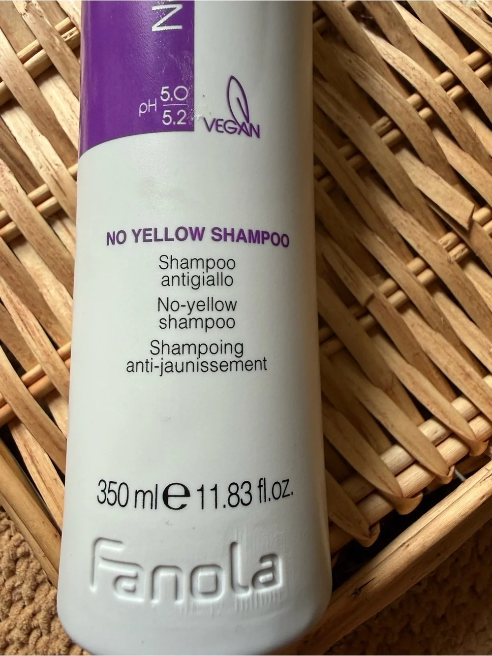 Nola No Yellow Care Shampoo - Purple/White